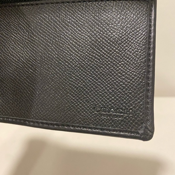 Coach New York envelope wallet pebbled leather black logo check book snap women - Picture 9 of 10